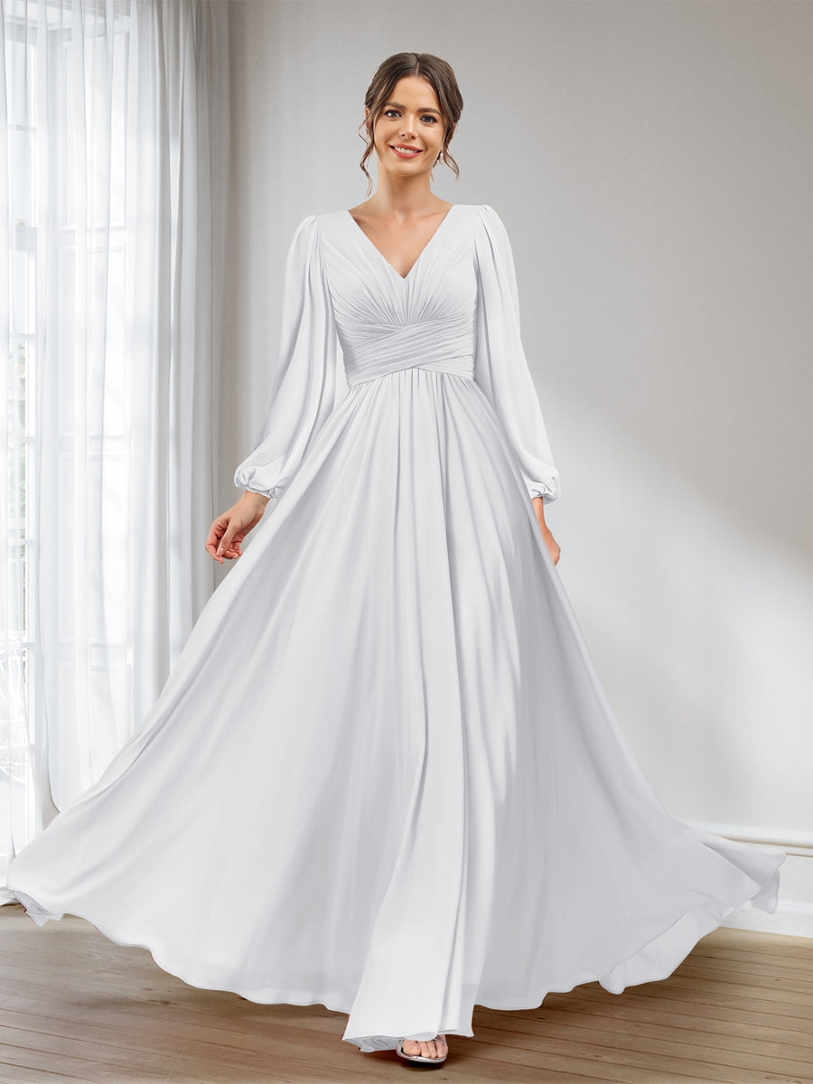 A-Line/Princess V-Neck Long Sleeves Chiffon Long Bridesmaid Dresses With Pockets Off White