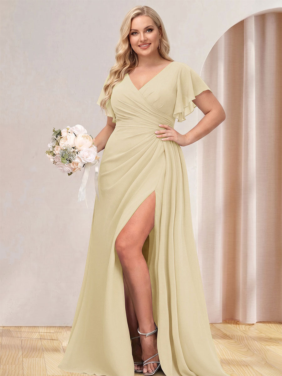 A-Line/Princess V-Neck Long Plus Size Bridesmaid Dresses with Split Side Champagne
