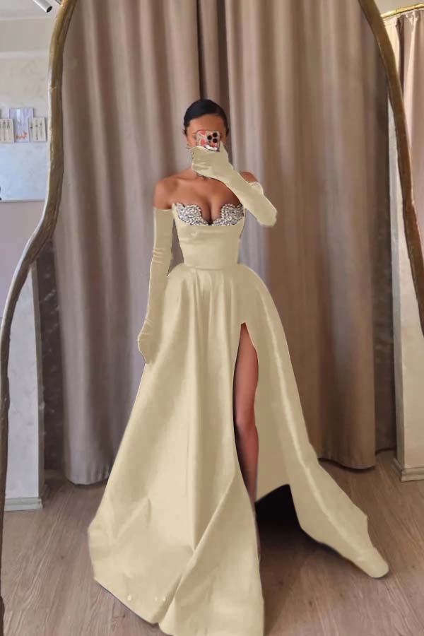 Black A Line Prom Dress Sleeveless Sweetheart Formal Dress With Beadings and Rhinestones