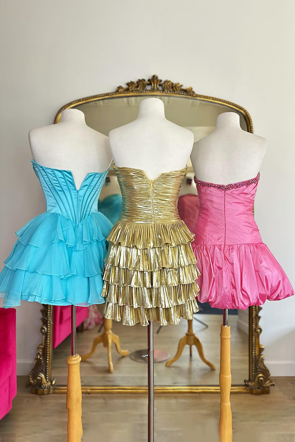 Black Corset A Line Homecoming Dresses Short Cocktail Dresses With Ruffles