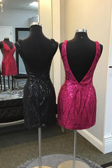 Black Homecoming Dress V-Neck Tight Short Prom Dress with Sequin