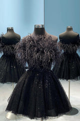 Black Homecoming Dresses A-Line Strapless Cocktail Dresses with Feathers