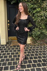 Black Homecoming Dresses Corset Long Sleeves Tight Short Hoco Dresses with Feathers