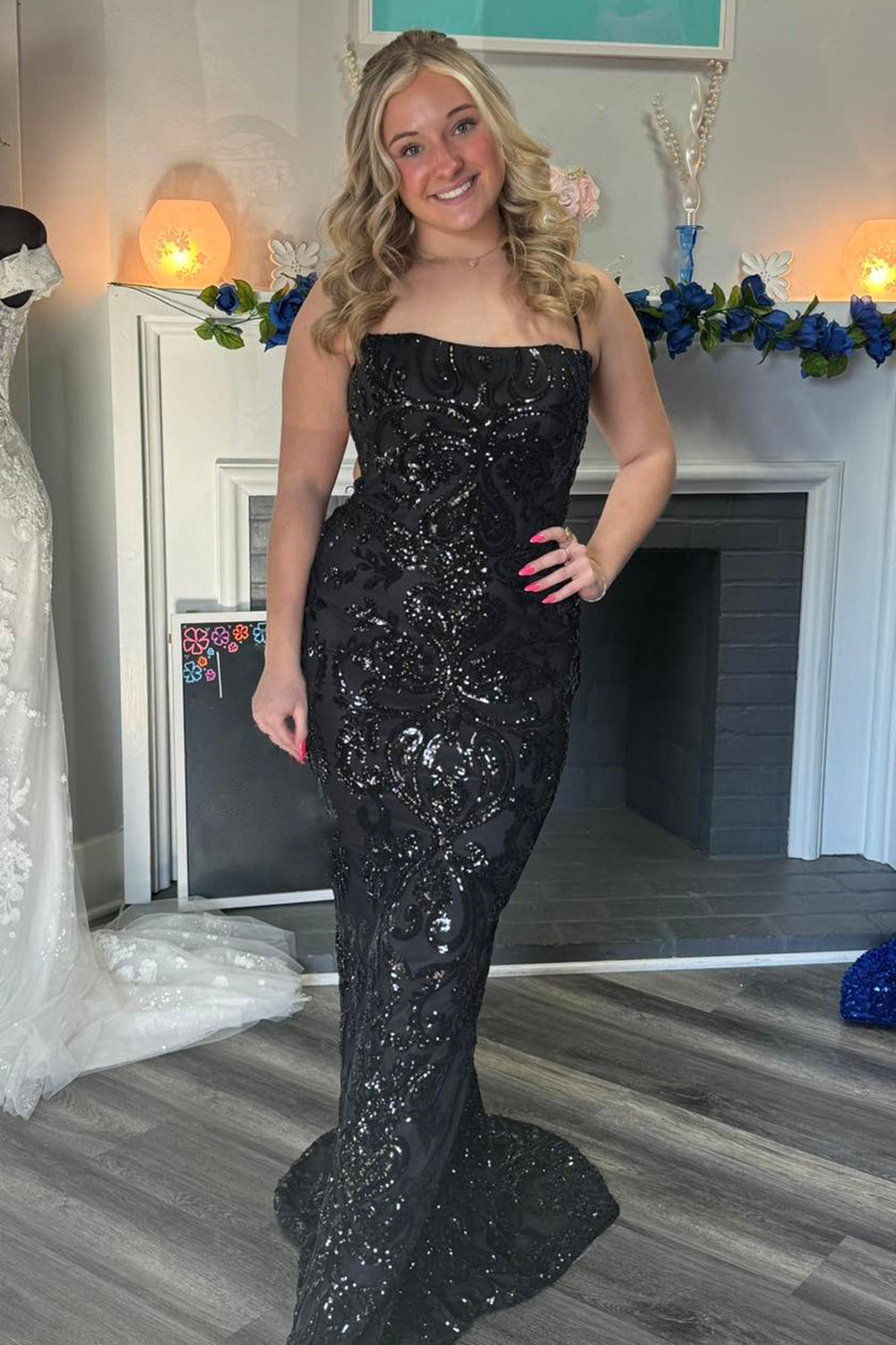 Black Spaghetti Straps Evening Dress Mermaid Long Prom Dress with Sequins