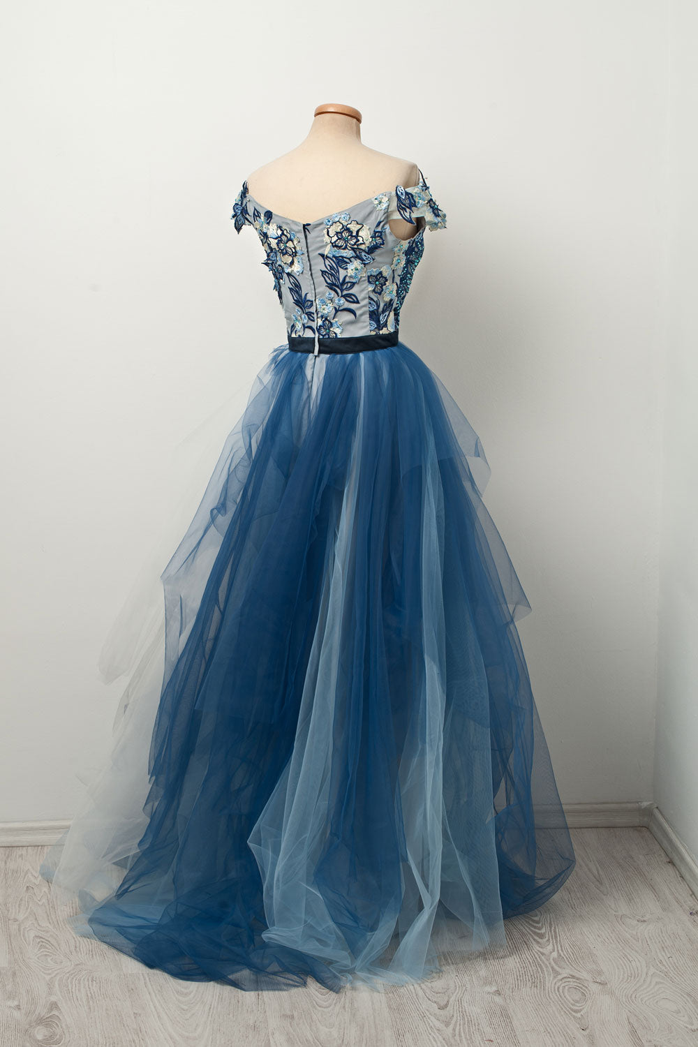 Blue Prom Dress V Neck Tulle Lace Long Formal Evening Dress