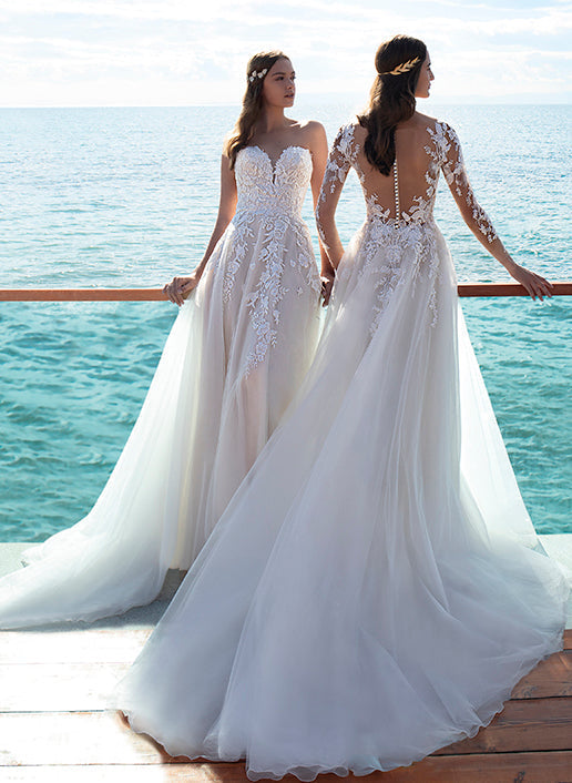 Boho Lace Long Sleeves Wedding Dress With Ball Gown