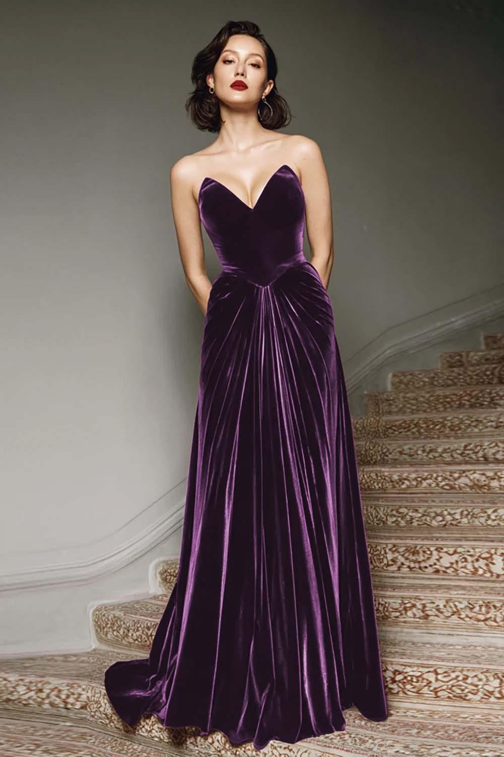 Dressystars Burgundy A-Line Sweetheart Maxi Velvet Prom Dress