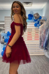 Burgundy Homecoming Dress A-Line Corset Short Prom Dress with Lace