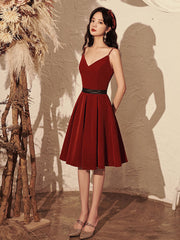 Burgundy Homecoming Dress Velvet V Neck Short Party Cocktail Dress