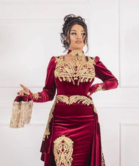 Burgundy Velvet Christmas Party Dress Lace Appliques Long Sleeve Formal Dress With Detachable Train