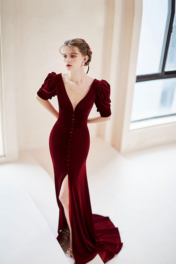 Dressystars Burgundy Velvet Formal Dress V Neck Long Christmas Party Dress