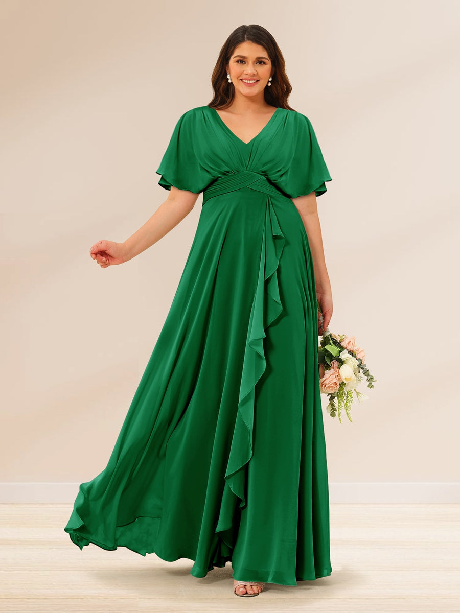 A-Line/Princess V-Neck Short Sleeves Plus Size Bridesmaid Dresses with Pockets Green