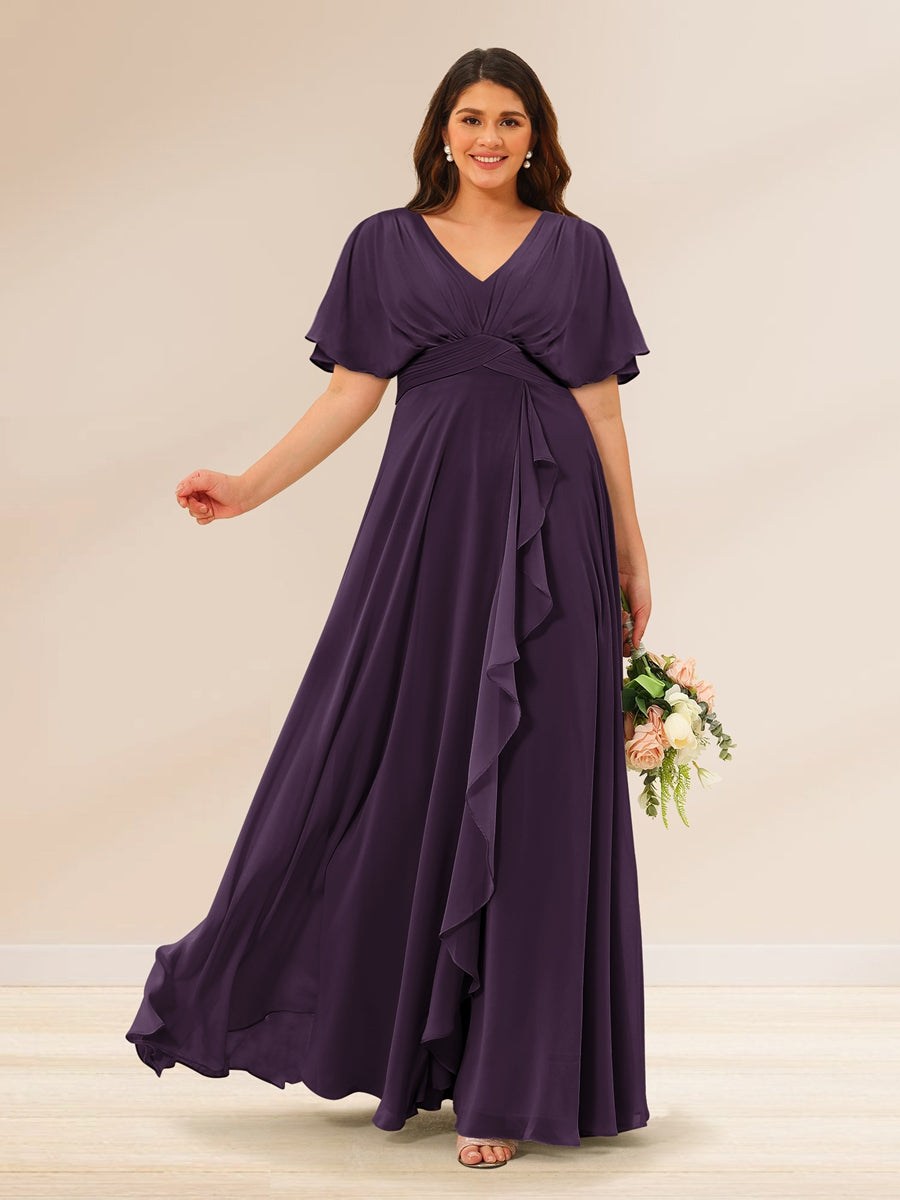 A-Line/Princess V-Neck Short Sleeves Plus Size Bridesmaid Dresses with Pockets Plum