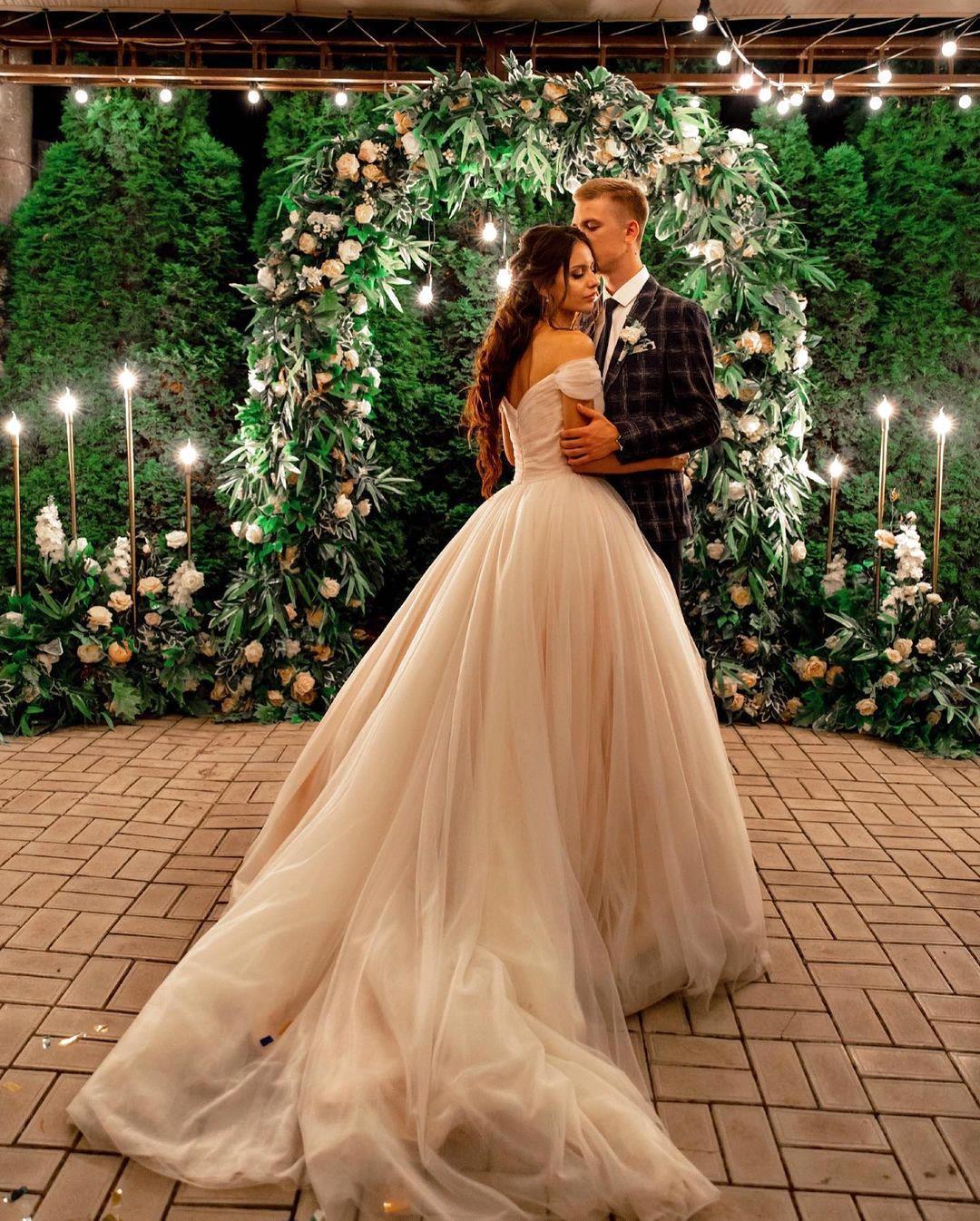 Charming Open Back Off the Shoulder Ball Gown Wedding Dress