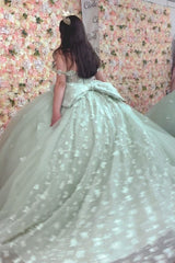 Chic & Modern Ball Gown Off Shoulder Sleeveless Pleated 3D Butterflies Appliques Big Bow Knot Mint Green Tulle Quinceanera Dress Birthday Party Dress For Sweet 16