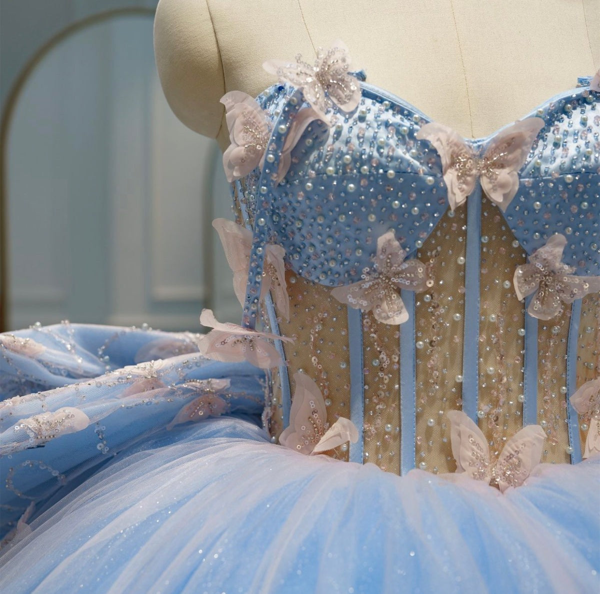 modern sweet 16 dresses Chic & Modern Ball Gown Sweetheart Neck 3D Butterfly Lace Applique Beaded  Sky Blue Tulle Quinceanera Dresses Princess Birthday Party Gown For Sweet 16