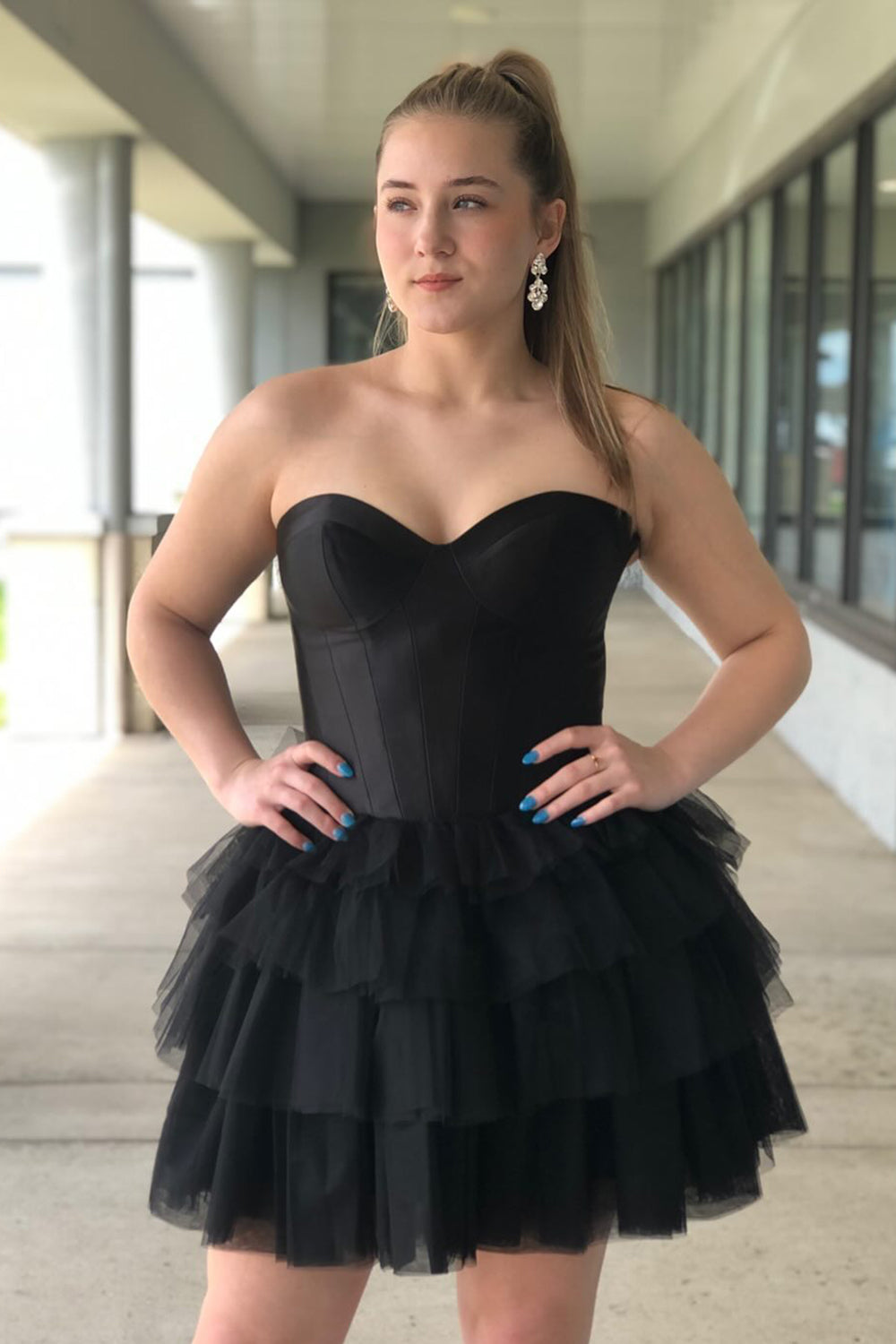 Corset Fuchsia Homecoming Dresses Sweetheart Short Cocktail Dresses With Ruffles
