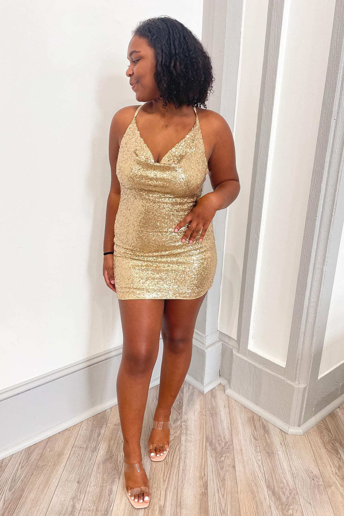 Cowl Homecoming Dress Neck Emerald Green Sequin Style Mini Short Party Cocktail Dress