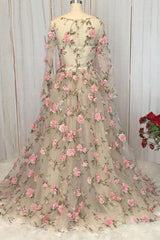 Crew Neck Prom Dress Tulle 3D Appliques Long Evening Gown Evening Dress