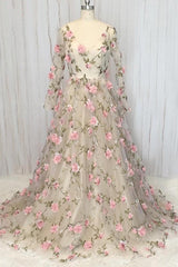 Crew Neck Prom Dress Tulle 3D Appliques Long Evening Gown Evening Dress