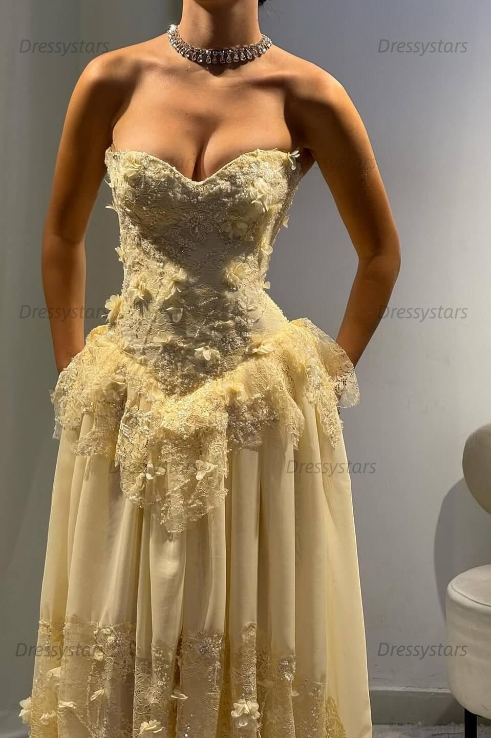Yellow A Line Prom Dress Sleeveless Sweetheart Formal Dress With Lace Appliques