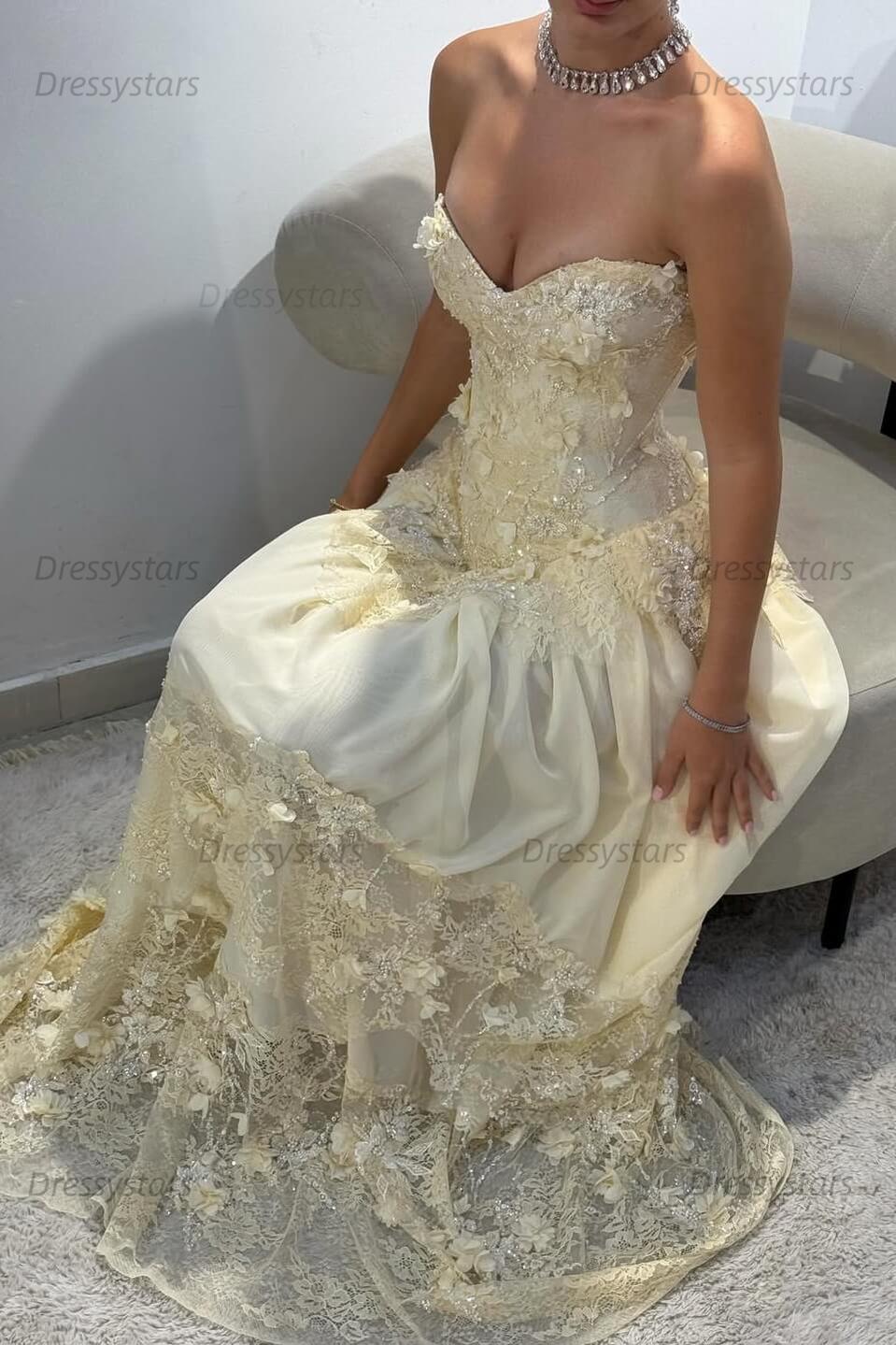 Yellow A Line Prom Dress Sleeveless Sweetheart Formal Dress With Lace Appliques