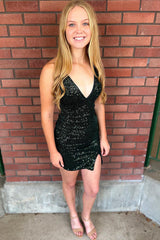 Dark Green Homecoming Dresses Sequined Tight Short Cocktail Dresses with Slit