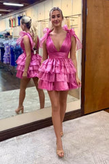 Dressystars A Line Kelly Green Homecoming Dress V Neck Tiered Short Prom Dress with Ruffles