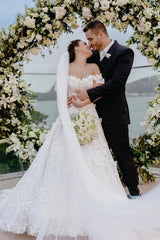 Dressystars A Line Lace Off The Shoulder Sleeveless White Wedding Dress Bridal Gown With Appliques