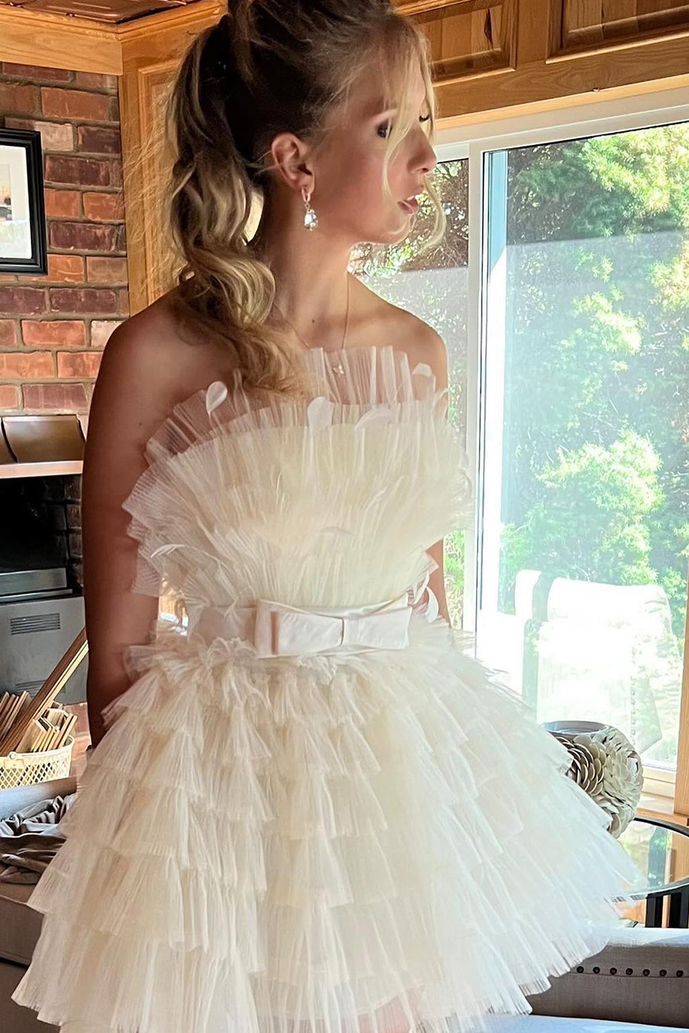 Dressystars A-Line Light Blue Homecoming Dress Strapless Tiered Tulle Short Prom Dress