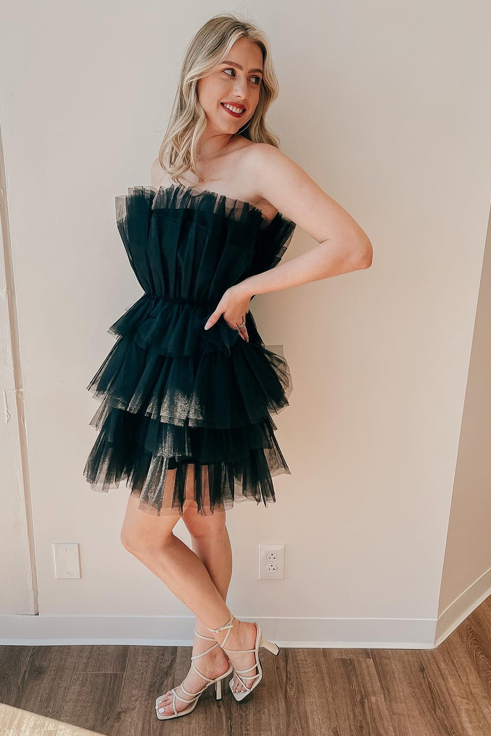 Dressystars A-Line Light Blue Homecoming Dress Strapless Tiered Tulle Short Prom Dress