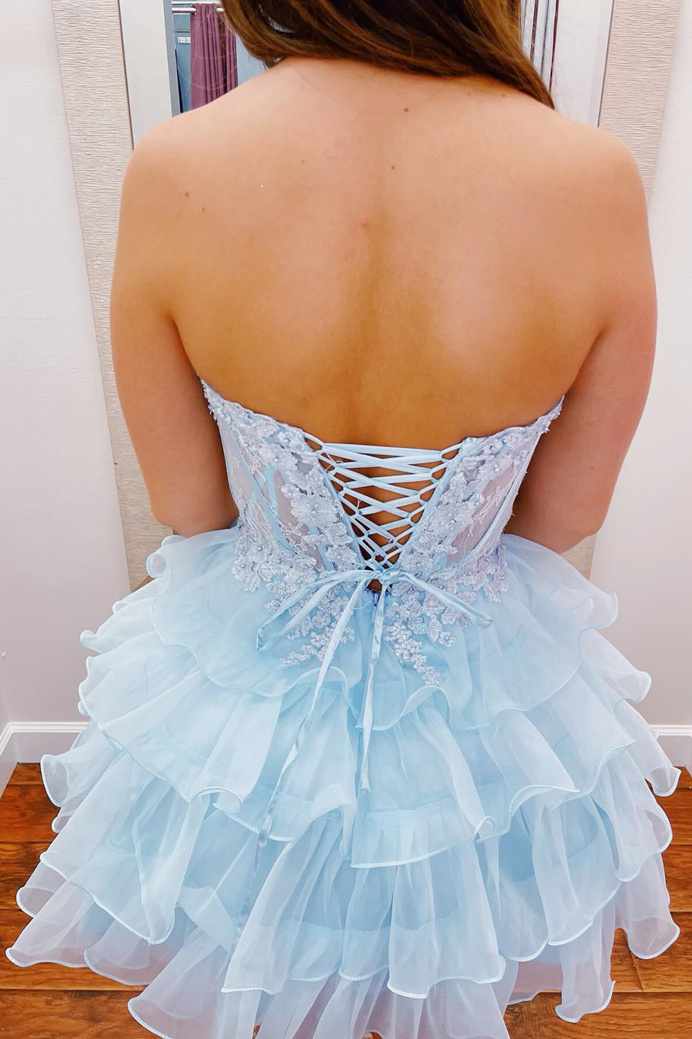Dressystars A-Line Light Blue Homecoming Dress Sweetheart Corset Short Prom Dress with Ruffles