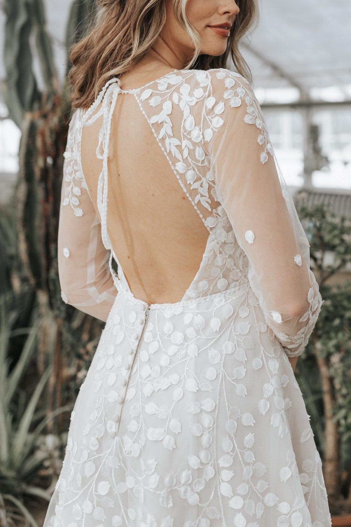 Dressystars A Line Unique V Neck Sleeves Appliques Bridal Gown With Slit