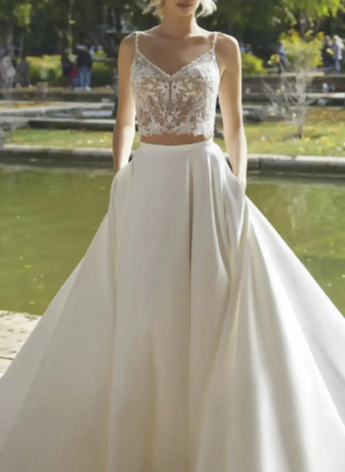 Dressystars A Line V Neck Sleeveless Sweep Train Wedding Dress