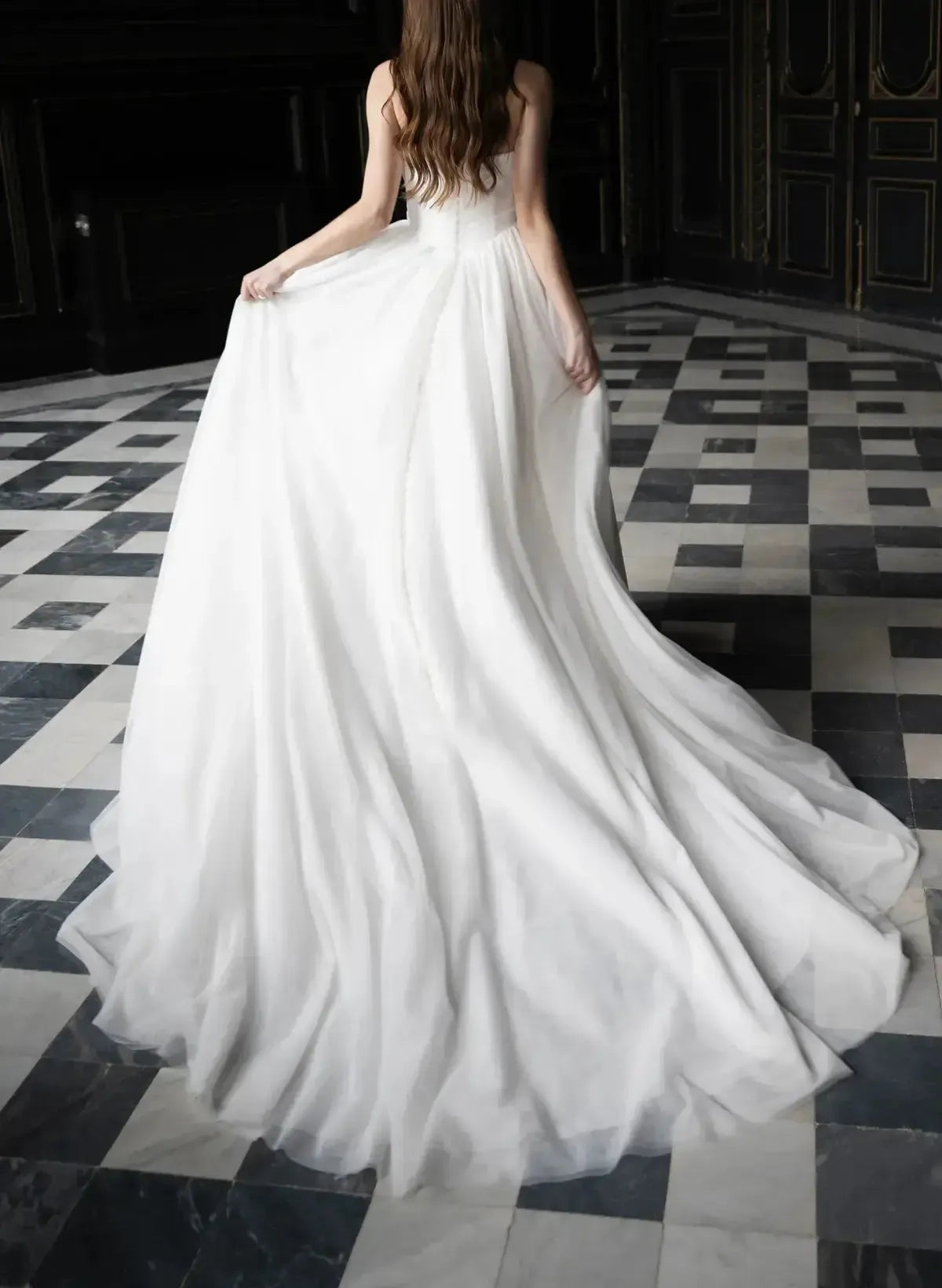 Dressystars Ball Gown One Shoulder Sleeveless Chapel Train Chiffon Wedding Dress with Pockets