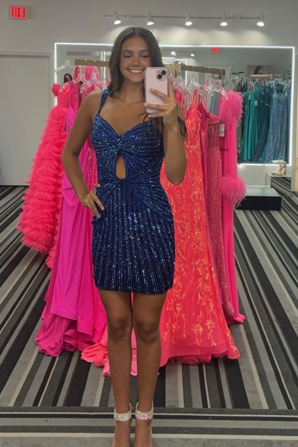 Dressystars Beaded Black Homecoming Dress Tight Short Prom Dress