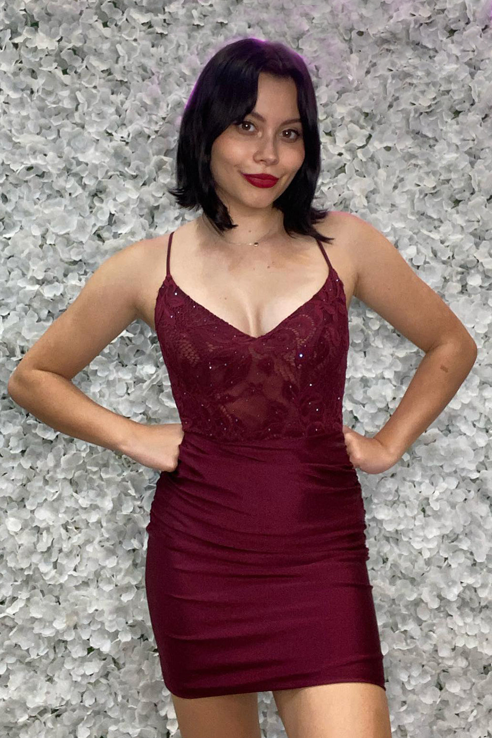 Dressystars Beaded Burgundy Homecoming Dress Spaghetti Straps Tight Short Prom Dress
