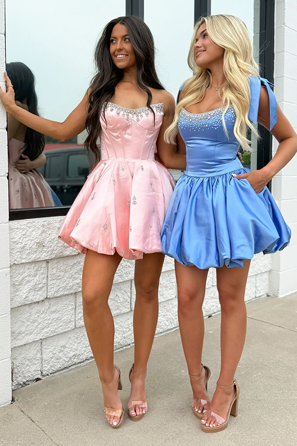 Dressystars Black Corset Homecoming Dresses Strapless Short Cocktail Dresses With Rhinestone