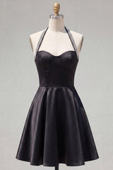 Dressystars Black Halter Beaded A-Line Short Homecoming Dress