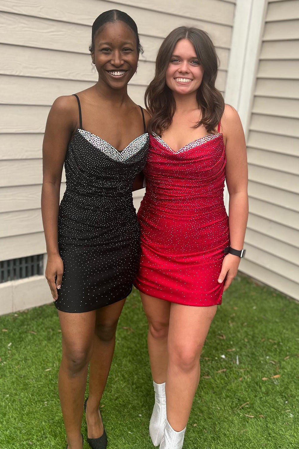 Dressystars Black Homecoming Dress Beaded Tight Short Prom Dress