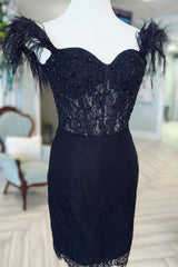 Dressystars Black Homecoming Dress Corset Lace Feathers Tight Short Prom Dress