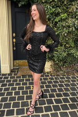 Dressystars Black Homecoming Dress Corset Long Sleeves Tight Short Hoco Dress with Feathers