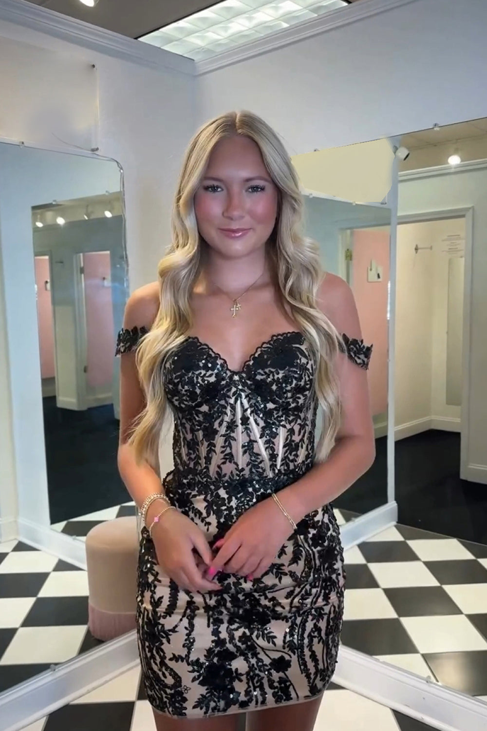 Dressystars Black Homecoming Dress Corset Tight Short Prom Dress With Sequin