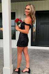 Dressystars Black Homecoming Dress Off The Shoulder Tight Short Prom Dress with Fringes