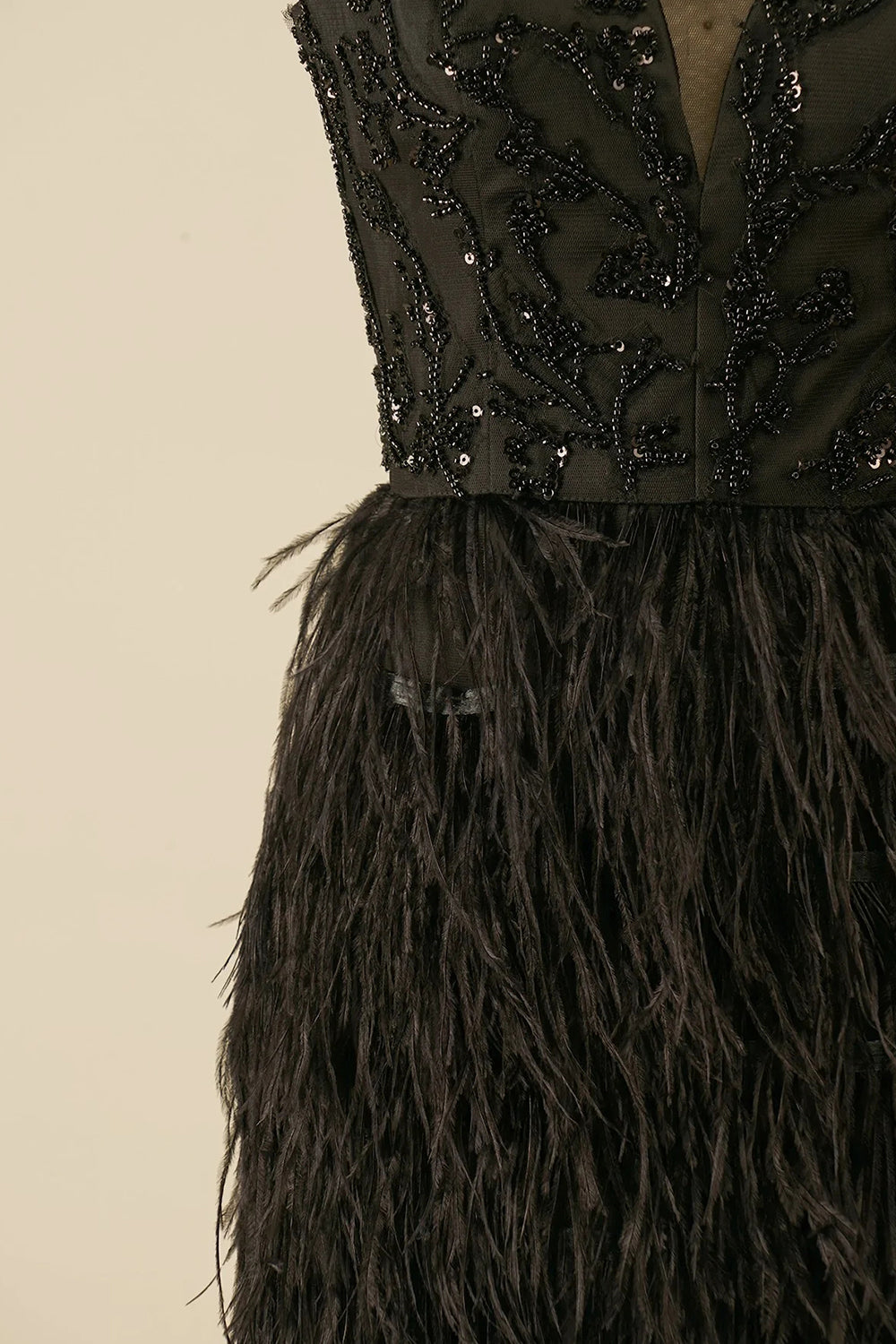 Dressystars Black Homecoming Dress Sequin Tight Prom Dress with Feathers