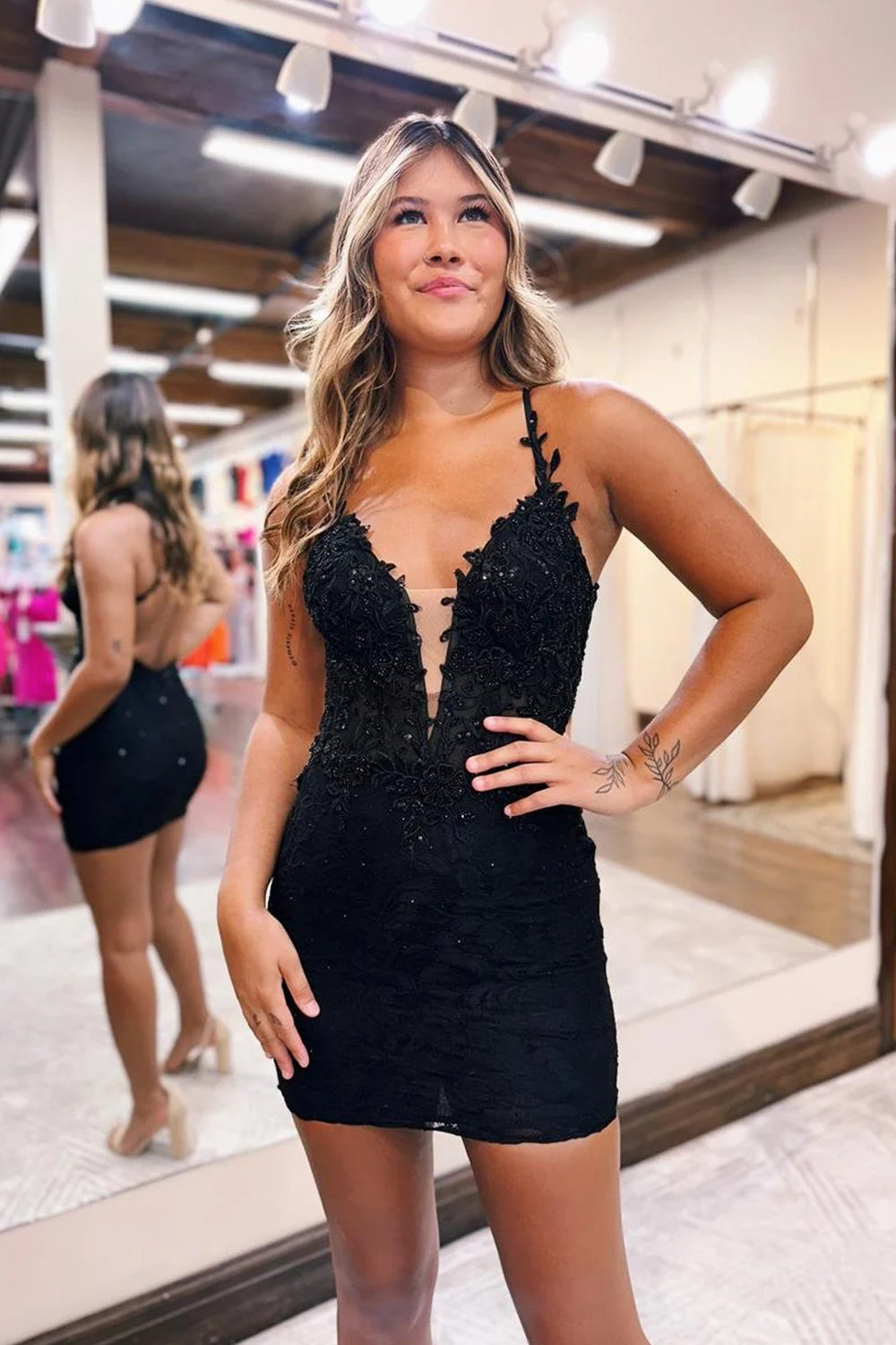 Dressystars Black Homecoming Dress Sequin Tight Short Prom Dress With Appliques