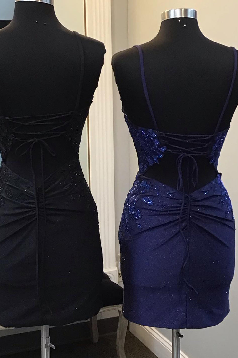 Dressystars Black Homecoming Dress Sequin Tight Short Prom Dress with Appliques