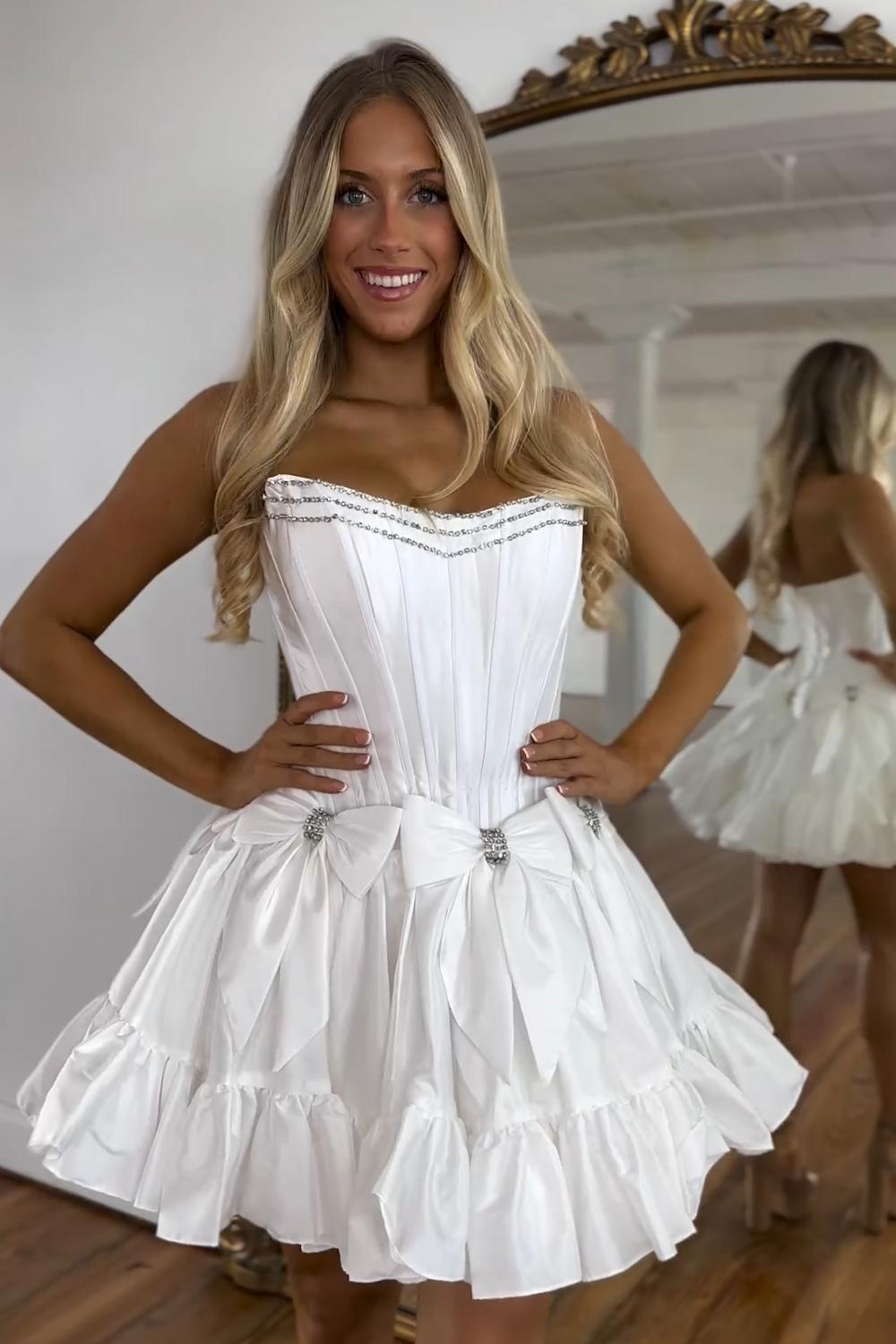 Dressystars Black Homecoming Dress Strapless Corset Short Prom Dress With Bow