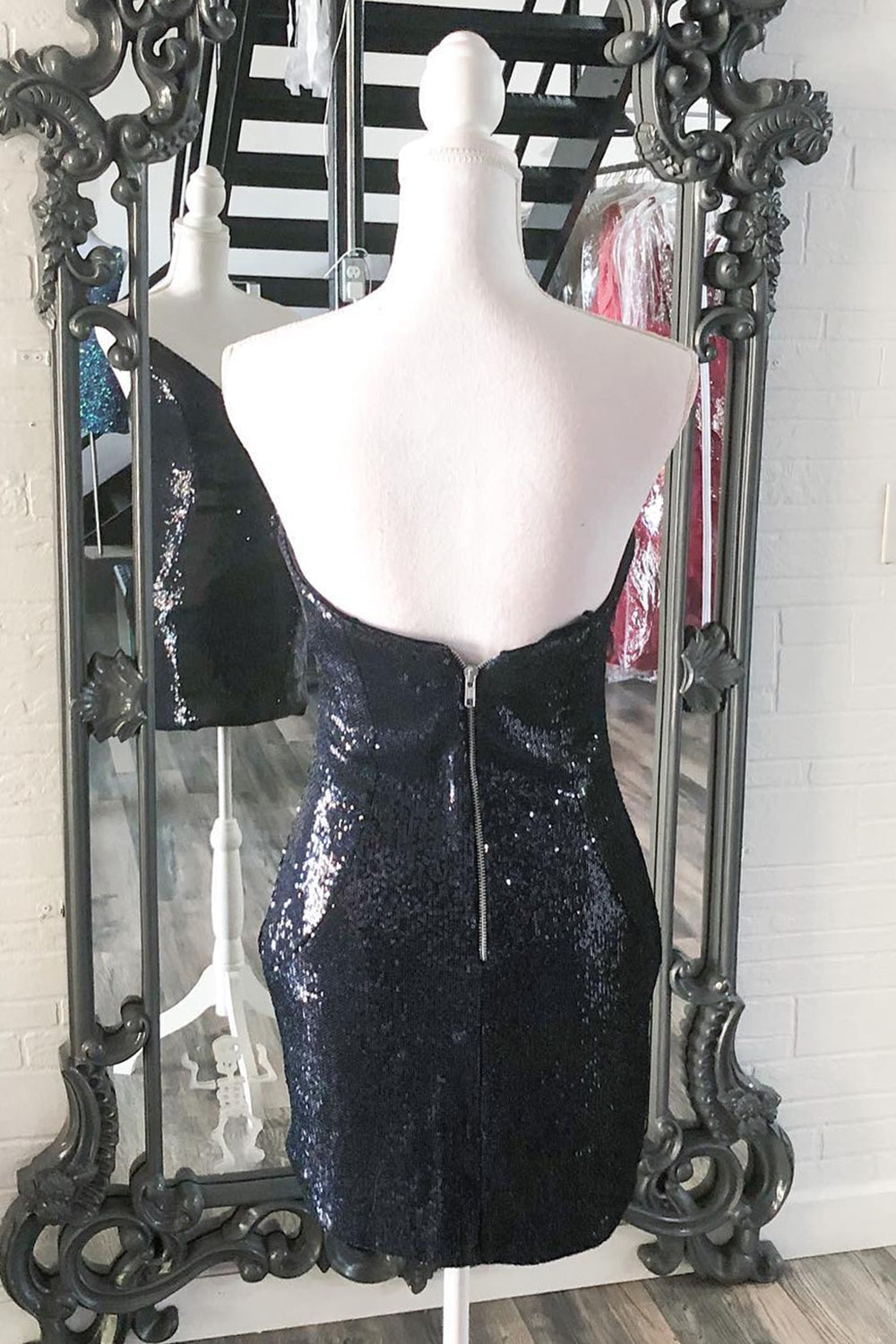 Dressystars Black Homecoming Dress Sweetheart Sequin Tight Short Prom Dress