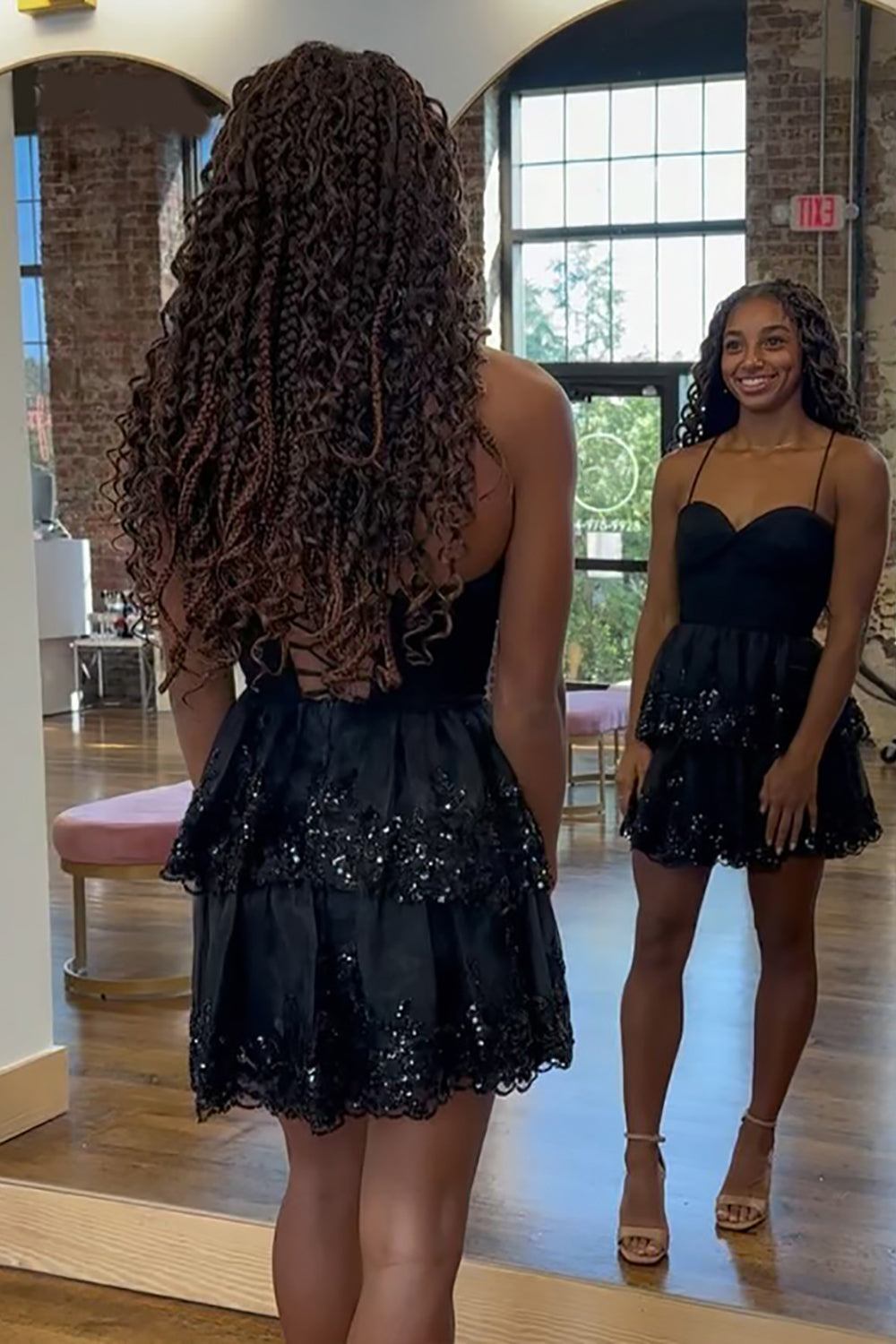 Dressystars Black Ruffled A Line Homecoming Dresses Short Corset Cocktail Dresses With Sequins